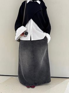 Modest Winter Outfits Muslim, Hijabi Outfits Casual Winter, Modest Winter Outfits, Hijab Fashion Summer, Modest Casual Outfits, Muslim Outfits Casual, Hijabi Fashion Casual, Modesty Fashion, Hijab Fashion Inspiration