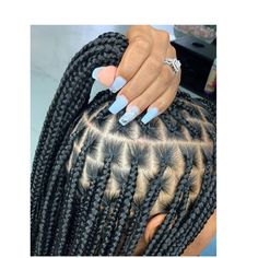 Queens Hairstyles, Knotless Box Braids Wig, Black Women Cornrows, Wig Construction, Black Hair Stylist, Women Cornrows, Braids Styling, Knotless Box Braids, Twisted Hair