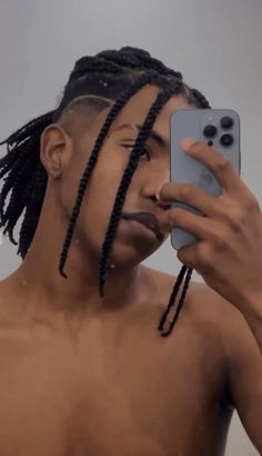 #tranças #cortemasculino Box Braids Men Long, Types Of Braids For Men, Men With Braids Long Hair, Micro Braids Men, Cornrow Black Men, Black Guys Braids, Men With Cornrows, Braids With Beads Men, Black Men Box Braids