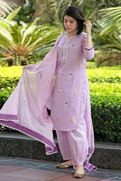 Shop for Abbaran Purple Mulmul Hand Block Print Kurta Set for Women Online at Aza Fashions Kurta Set For Women, Dress Design Patterns, Designer Kurtis, Spring Mood, Kurta Designs Women, Party Kleidung, Designer Dresses Casual