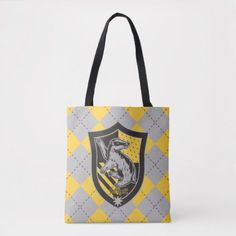 Harry Potter | Hufflepuff House Pride Crest Tote Bag #harrypotter #hogwarts #housecrest J K Rowling Books, Paint Tote Bag, Hufflepuff Crest, Shopping Bag Design, Hufflepuff Pride, Hufflepuff House, Harry Potter Merchandise, Harry Potter Hufflepuff, The Wizarding World Of Harry Potter