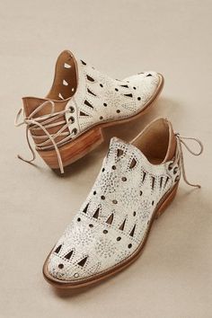 Seville Booties Western Sandals, Dr Shoes, Sandals For Women, Seville, Hippie Style, Leather Booties, Boot Sandals