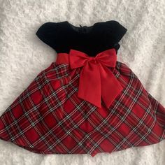 Brand New With Tags Never Worn. 6-12 Month Christmas Dress. Black Velour Top Plaid Skirt With Red Bow Accent At Waist. 12 Month Christmas Dress, Christmas Dress For Kids, Christmas Dress Kids, Baby Girl Christmas Dress, Baby Christmas Dress, Kids Christmas Dress, Toddler Christmas Dress, Velour Top, Christmas Dress Baby