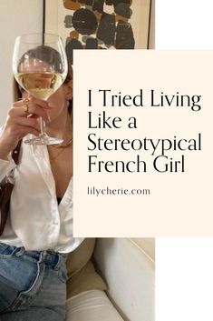 Parisian Women Aesthetic, Mom Life Style, Host Like A French, French Girl Summer Aesthetic, Classic Feminine Aesthetic, Long Hair French Style, Small French Apartment Aesthetic, French Lady Aesthetic, French Women Lifestyle