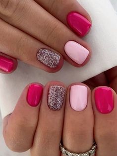 Sns Nails Colors, Pink Gel Nails, Hot Pink Nails, Cute Gel Nails, Dipped Nails, Fancy Nails, Short Acrylic Nails, Valentine's Day Nails, Nail Polishes