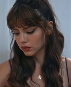 Fringe Prom Hair, Haïr Style With Bangs For Prom, Fancy Hairstyles For Bangs, Fancy Bangs Hairstyles, Hair Styles For Prom With Bangs, Elegant Hairstyles Bangs, Prom Hairstyles Fringe, Bangs Bridesmaid Hair, Romantic Bangs Hair