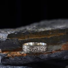 Motif Engraved Handcrafted Wedding 925K Silver Ring This Ring is shipping with in a high quality LED RING BOX. This incredible silver men ring is engraved from 100% handmade  This shiny personalized ring, has a modern and vintage vibe for daily using. You can use it for daily or special days.The engraving details of pure 925 Sterling Silver Handmade Ring are very detailed and eye-catching and our product's engraved with motif handcraft work. You can prefer this vintage style silver ring like gift for your friends or family. It's a perfect gift for birthday, valentine's day, International Women's Day, anniversary, statement(cocktail) or christmas. Item Details: * Gender : Man/Woman * Material : 925K Sterling Silver *Ready to Ship in 1-5 Business Days! ( Because it is handmade  ) *Free Expre Man Ring Wedding, Luxury Halloween, Ring For Man, Man Ring, Yellow Quartz, Halloween Day, Personalized Ring, Led Ring, Men Ring