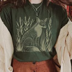 Cute Shirt For Women, Style Inspiration Cottagecore, Soft Goth Autumn, Fall Green Tops With Screen Print, Green Screen Print Shirt For Fall, Green Crew Neck Top With Print, Casual Green Printed T-shirt, Casual Green T-shirt With Print, Green Cotton T-shirt With Print