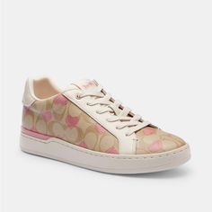 Product Details: Signature Coated Canvas And Leather Upper Fabric Lining And Footbed Rubber Outsole Lace-Up Closure Style No. Cp871 Coach Slip On Sneakers, Tenis Coach, Coach Outlet, Signature Canvas, Shoe Clips, Pink Shoes, Coach Shoes, Cute Shoes, Womens Shoes Sneakers