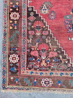 Persian Bid jar rug Size=4'7" x 9'7" ft Material=Wool  Age=130 years old Heriz Rug, Heriz Rugs, Color Rug, Antique Persian Rug, Caucasian Rug, Afghan Rug, Shiraz, Afghan Rugs, Coral Color