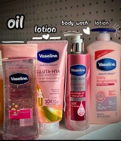 Shiny, glowy, radiant and smell nice essentials ✨ Vaseline Skin Care Products, Vaseline Body Wash, Vaseline Products For Glowing Skin, Skin Care Items Beauty Products, Vaseline Skin Care, Vaseline Aesthetic, Bodycare Routines, Vaseline Products, Vaseline Uses For Face