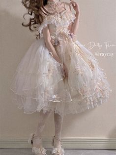 Type: Lolita DressesSleeve Length(cm): ShortMaterial: PolyesterGender: WOMENSpecial Use: Costumes