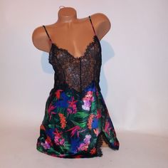 Victoria Secret Lingerie Chemise Slip Black Green Colorful Floral Tropical Jungle Luxe Collection New With Tags *Bundle To Save Chavonne11 110223 Xs 30a 30b 32aa 32a 32b Small 32c 32d 34aa 34a 34b Medium 34c 34d 36a 36b Large 36c 36d 38a 38b 38c Xl 38d 40b 40c Victoria's Secret Camisole For Vacation, Victoria's Secret Lace Trim Camisole For Party, Victoria's Secret Camisole Sleepwear For Vacation, Black Summer Chemise, Black Floral Kimono, Victoria Secret Lingerie, Lace Slip Dress, Silk Slip Dress, Lace Slip