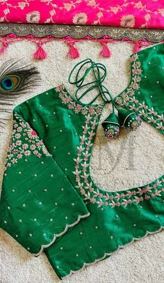 Ikkat Silk Saree Blouse Designs, Work Design Blouse, Simple Maggam Work Designs, Chamki Work, Aari Blouse Design, Simple Maggam Work, Baby Dress Diy, Maggam Blouse