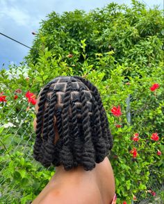 Big Twist Braids Hairstyles, Brazilian Wool Hairstyles, Brazilian Wool, Invisible Locs, Latest Hair Braids, Cabello Afro Natural, Short Box Braids Hairstyles, Beautiful Locs, Short Box Braids