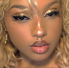 Makeup Ideas For Mixed Women, Makeup Edgy, Brown Girls Makeup, Swag Makeup