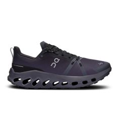 the on cloud running shoe in black and grey