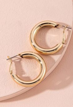 Circle Earrings - AnotherChill Trendy Scarves, Ear Drop, Earrings Golden, Golden Circle, Big Hoop Earrings, Bodycon Floral Dress, Wedding Party Jewelry, Sparkle Jewelry, Online Earrings