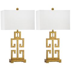 a pair of lamps that are sitting next to each other