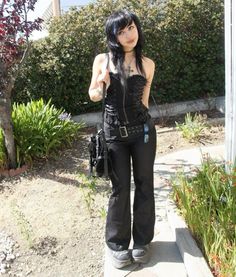 Ptv Concert Outfit, Goth Birthday Outfit, Modern Corset Outfit, Goth Club Outfit, 2000s Alt Fashion, Y2k Alternative Fashion, Goth Summer Outfits, Goth Fits, Casual Goth