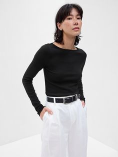 Black Boatneck Top, Womens Black Long Sleeve Shirt, Fw 2024, Boat Neck Shirt, Romanticizing School, 2024 Wishlist, Wardrobe Capsule, Black Shirts Women, Shopping Clothes