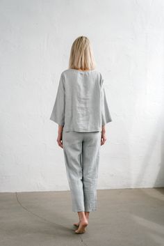 "When ordering you can choose to have the \"PANTS\" or \"TOP\" only or the whole \"PAJAMA SET\" of both items. When buying a set you save 5 euro. Comfortable relaxed fit EVA pajama pants in ice grey with pockets and fabric strap. Oversized CHLOE top in ice grey TOP: - length is ± 64 cm (25\") (depends on size) - wide mid-length sleeves - boxy fit BOTTOM: - outseam is ± 98 cm (38.5\") (depends on size) - inseam is ± 70 cm (27.5\") - elastic waistband with fabric strap - two side pockets DETAILS: Linen Pyjamas, Linen Sleepwear, Linen Kimono, Pajama Pattern, Pajama Fashion, Linen Pajamas, Pants Linen, Fashion Inspiration Board, Linen Fashion