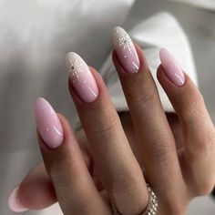 Holiday Nail Inspiration for Your Next Manicure - Jena Green Halloween Nails Diy, Nagel Tips, Christmas Nails Easy, Fake Nail, Design Nail, Nail Polishes