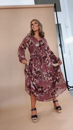 Our Midnight Enchantment Maxi Dress has long whimsical sleeves, stunning multi colored boho designs, lined skirt, and a flirty floucy hem. Style this piece with your favorite accessories and you are going to make an everlasting impression! Neckline: v- neckline with swoop detail Fabric: 97% polyester, 3% Lurex Details: Floucy hem, lined skirt, tiered skirt, boho floral pattern, and long whimsical sleeves 100% Polyester Fit: Oversized; maxi fit Model Specs: Karli is wearing the small in photos. ( Long Sleeve Boho Dress With Floral Print For Fall, Long Sleeve Boho Print Dress For Fall, Fall Chiffon Long Sleeve Dress, Bohemian Dress With Flowy Skirt And Long Sleeves, Purple Chiffon Long Sleeve Maxi Dress, Long Sleeve Purple Chiffon Maxi Dress, Fall Bohemian Chiffon Maxi Dress, Bohemian Maxi Dress With Ruffle Hem For Fall, Bohemian Chiffon Maxi Dress For Fall