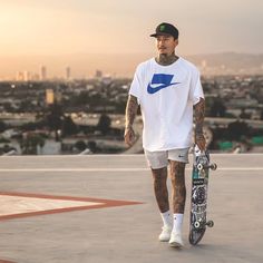 Nyjah Huston, Style Skate, Mens Shorts Outfits, Mens Fashion Casual Outfits, Stylish Mens Outfits