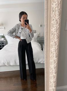 Dress Black Pants Outfit, Cropped Formal Jacket, Black Chanel Tweed Jacket Outfit, Dress Pants Sweater Outfit, Black Pant Winter Outfits, Outfit For Black Pants, Outfits With Tweed Jacket, Tweed Jacket Outfit Formal, Women’s Business Outfit Ideas