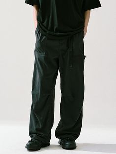 This is a comfortable and unique pants that are made out of high quality nylon 100% twill fabric. With design detail of relaxed silhouette, snap pockets on the back, and work pants detail on the back, it gives a trendy and casual look.- Side pockets- Relaxed silhouette- Back snap pockets- Adjsutable waistband with belt and banding- Work pants detail on the back Unique Pants, Pants Details, Work Pants, Dark Grey, Casual Pants, Design Details, Casual Looks, Style Me, Mens Outfits