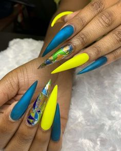 Stiletto Nails Designs Summer, Stiletto Nail Ideas, Nail Ideas 2022, Summer Stiletto Nails, Stilleto Nails Designs, Nails Design With Rhinestones, Stiletto Nails Designs