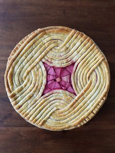 Pie Crust Art, Beautiful Pie Crusts, Crust Designs, Pie Designs, Pie Crust Designs, Pie Decoration, Pies Art, Pie Tops, Pie Tart