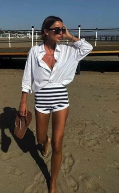 Summer Beach Dinner Outfits, Hamptons Bachelorette, Beach Dinner Outfit, Trip Outfit Summer, Hamptons Outfit, Beach Outfit For Women, Zara Looks, Miniskirt Outfits, Barbados