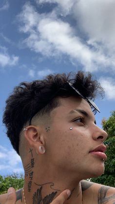 Piercings Men Face, Men Peircings Face, Mens Face Piercings, Mens Eyebrow Piercing, Dermal Piercing Men, Microdermal Piercing Face, Guy Piercings, Under Eye Piercing, Nose Piercing Men