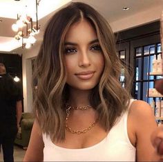 medium length hair styles, hairstyles for medium length hair, shoulder length hair, cute hairstyles for medium hair Amazing Hair Color, Kadeřnické Trendy, Brown Hair Balayage, Amazing Hair