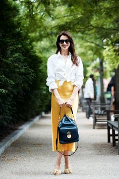 Polo Ralph Lauren Outfits, How To Look Expensive, Clothing Haul, Yellow Skirt, Anne Hathaway, Ralph Lauren Outfits, Personal Brand, Life Tips