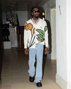 Offset Fashion Style, Offset Outfits Rapper, Big Mens Outfits, Offset Outfit, Mens Outfits Indian, Mens Outfits Italy, Mens Outfits Green, Rapper Outfits Men, Rappers Outfits