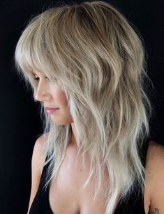 Feathery Bangs, Shag Haircut Ideas, Medium Shaggy Hairstyles, Bright Blonde Hair, Medium Shag Haircuts, Natural Wavy Hair, Bright Blonde, Short Hair Styles For Round Faces