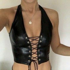 Black Leather Corset, New Y2k, Corset Outfit, Halter Neck Crop Top, Vest Tops, Foto Poses, Looks Street Style