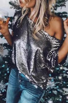 Dreamy Style, Sequin Short, Mode Boho, Party Details, Sequin Shorts, Womens Tops Summer, Red Lip, Cowl Neckline, Casual Tank Tops