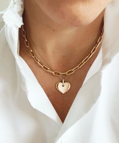 Elegant Heart Pendant Necklace With Figaro Chain, Rose Gold Link Chain Necklace, 14k Rose Gold Chain Necklace, Rose Gold 14k Gold Chain Necklace, Elegant Jewelry With Figaro Chain And Heart Pendant, Chic 14k Gold Chain Link Jewelry, Luxury Yellow Gold Necklace With Chunky Chain, Timeless Delicate Chain Necklace In Rose Gold, Rose Gold Necklace With Rectangular Links Chain