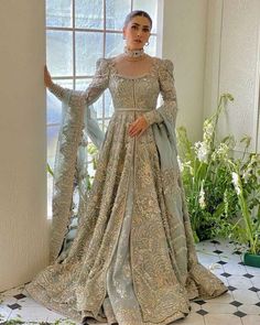 Grand Indian Wedding Outfits, Pakistani Bridal Dress, Pakistani Women Dresses, Walima Dress, Desi Outfits, Desi Wedding Dresses, Nikkah Dress, Asian Bridal Dresses, Dresses Traditional