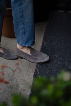 Tried and true versatility. For the days when you don’t know what to expect, our Men's Grigio Suede Milano Loafer is the perfect shoe from day to night. Dress it up or dress it down. Our most popular leather Milano has a matte finish that makes it perfect for pants or jeans. The Milano is as smart as it is formal. These work ready guys come in calf leather, suede, and velvet. There’s a pair for every occasion. Italian Loafers, Velvet Slippers, Perfect Shoes, Cool Design, Brown Suede, Well Dressed, Loafers For Women, Italian Leather, Night Dress