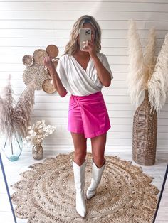 That's A Wrap Skort in Pink – Dani-Rae & Company Salon Outfits, Wrap Skort, Unique Clothing, Accessories Handmade, Basic Tops, Solid Tops, Unique Outfits, Business Casual, Style Me