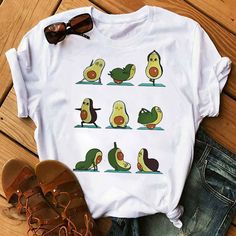 Fruit Clothing, Cartoon Avocado, Avocado T Shirt, Cute Avocado, Casual Shirt Women, Kawaii Cartoon, Bottoming Shirt, Graphic Tops, How To Do Yoga