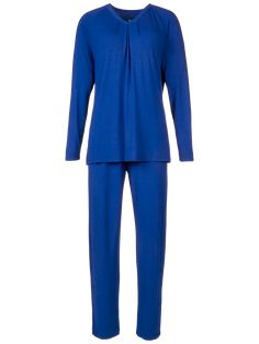 Our cooling pajamas feature a breathable bamboo viscose knit to help prevent night sweats and wick away moisture. You'll love how silky soft they feel and the added stretch to ensure the pajamas move with you, ensuring all-night comfort. The long-sleeve top has raglan sleeves and pleating at the V-neckline and the bottoms include a full elastic waistband with a drawstring so you can adjust it for the most comfortable fit. Breathable, moisture-wicking bamboo jersey knit Top has a V-neck and ragla Bamboo Wrap, Womens Sleepwear, Vermont Country Store, Bamboo Pajamas, Hot Flashes, Country Store, Womens Pyjama Sets, Comfy Tops, Pajamas Women