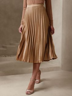 Pleated Maxi Skirt | Banana Republic Factory Party Flared Pleated Skirt With Elastic Waistband, Elegant Tiered Skirt With Elastic Waistband, Elegant Pleated Skirt With Elastic Waistband, Chic Pleated Skirt With Elastic Waistband For Parties, Elegant Full Skirt With Elastic Waistband, Flowy Pleated Skirt With Elastic Waistband For Party, Pleated Tiered Skirt For Night Out, Party Pleated Skirt With Elastic Waistband, Party Pleated Tiered Skirt Bottoms