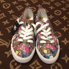 Multicolored Floral Woman Sneakers Size 8. Brand New With Tags. Brand Gbg Los Angeles. No Box Smoke Free Home. No Rips Or Stains. Multicolor Floral Print Slip-on Sneakers, Pink Floral Print Sneakers With Round Toe, Pink Lace-up Sneakers With Floral Print, Pink Floral Print Lace-up Sneakers, Pink Floral Print Slip-on Sneakers, Multicolor Slip-on Sneakers With Floral Print, Trendy Floral Print Sneakers With Round Toe, Trendy Floral Print Round Toe Sneakers, Woman Sneakers