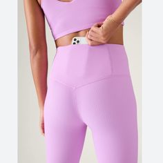 Color: Orchid (Light Purple Pink) Size: Medium Condition: New Solid: 75% Nylon/25% Lycra@ Elastane Shine: 75% Recycled Polyester/25% Lycra Elastane Rib: 85% Nylon/15% Elastane Fitted, High Rise, Hits At That Sweet Spot Right Above The Ankle For A Less-Restrictive Feel Lavender Fitted Activewear For Gym, Lavender Stretch Leggings For Workout, Fitted Lavender Activewear For Gym, Sporty Purple Yoga Pants For Training, Purple Sporty Leggings For Gym, Sporty Purple Leggings For Gym, Sporty Purple Gym Leggings, Lavender Stretch Leggings For Athleisure, Purple Sporty Leggings For Pilates